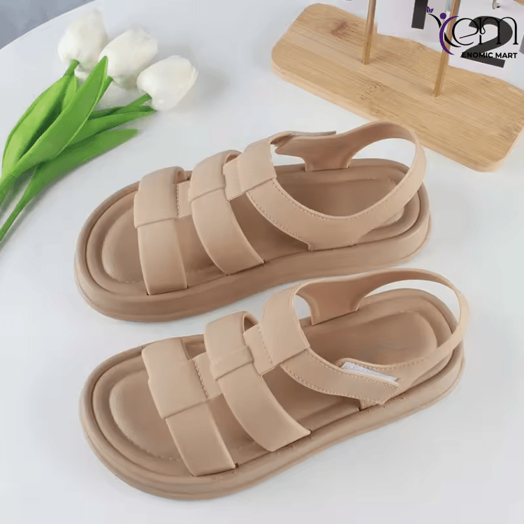 High Quality Women Sandals Flat Feature PVC Comfortable Soft Women Fashion Summer Sandals Light Weight Casual Non slip Sandals