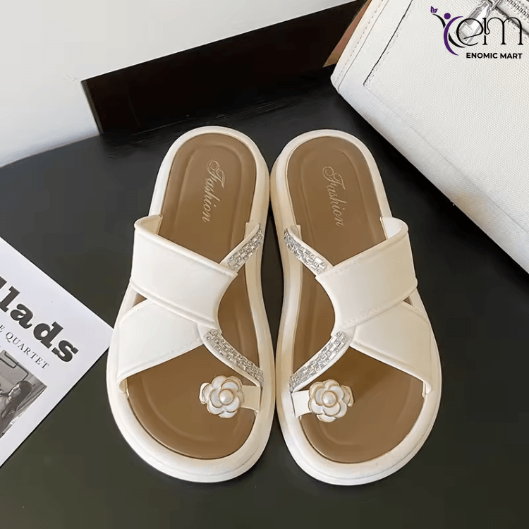 Women's Summer Korean-style Toe Sandals Slippers with Rhinestone & Openwork Anti-skid Thick Bottom PVC Upper