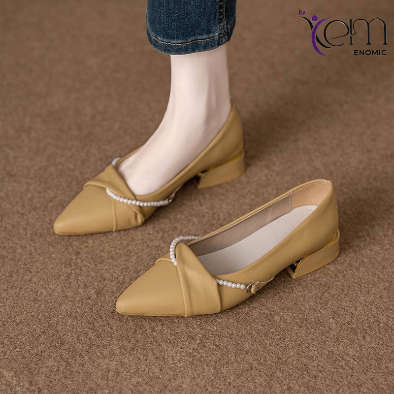 Women’s Elegant Pointed-Toe Pearl Flats